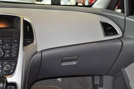 2013款别克英朗XT