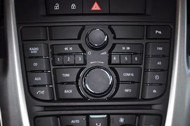 2013款别克英朗XT