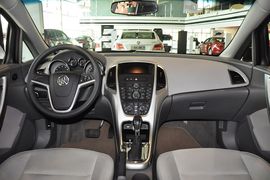 2013款别克英朗XT