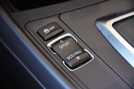 2013款宝马118i领先型