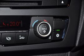 2013款宝马118i领先型