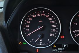 2013款宝马118i领先型