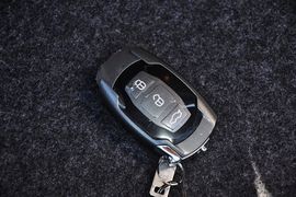 2013款比亚迪思锐1.5TID自动尊享型