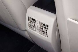 2013款比亚迪思锐1.5TID自动尊享型