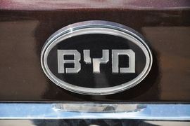 2013款比亚迪思锐1.5TID自动尊享型