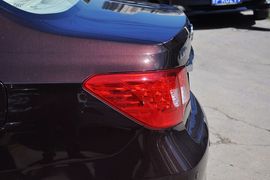 2013款比亚迪思锐1.5TID自动尊享型