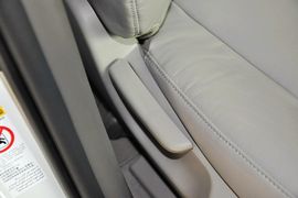 2014款丰田逸致180G豪华版