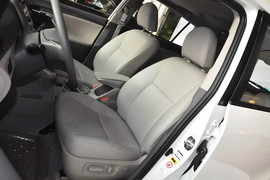 2014款丰田逸致180G豪华版