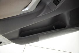 2014款丰田逸致180G豪华版