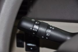 2014款丰田逸致180G豪华版
