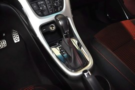 2013款别克英朗GT