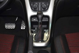 2013款别克英朗GT