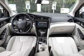 2018款启辰D60