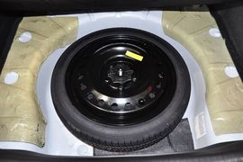 2014款别克君威1.6T时尚技术型