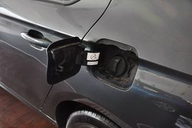 2014款雪铁龙全新爱丽舍1.6L手自一体时尚型