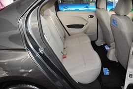 2014款雪铁龙全新爱丽舍1.6L手自一体时尚型