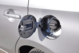 2014款丰田威驰1.3L自动型尚版