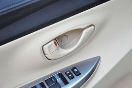 2014款丰田威驰1.3L自动型尚版
