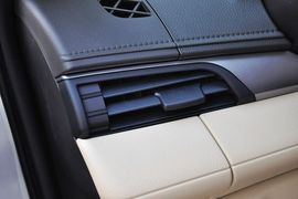 2014款丰田威驰1.3L自动型尚版