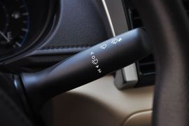2014款丰田威驰1.3L自动型尚版
