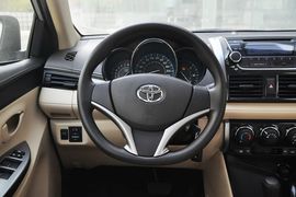 2014款丰田威驰1.3L自动型尚版