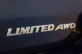 2014款全新一代丰田汉兰达海外试驾实拍