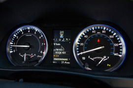 2014款全新一代丰田汉兰达海外试驾实拍