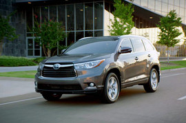 2014款全新一代丰田汉兰达海外试驾实拍