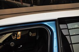 2013款揽胜极光2.2T