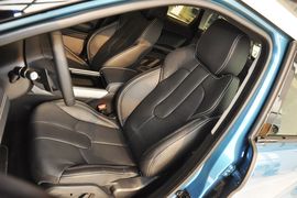 2013款揽胜极光2.2T