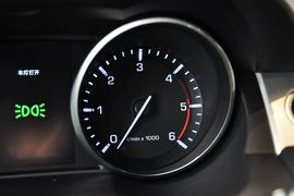 2013款揽胜极光2.2T