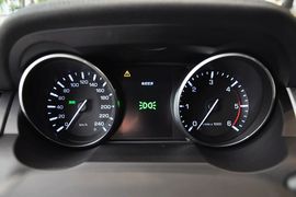 2013款揽胜极光2.2T