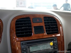 2009款现代索纳塔