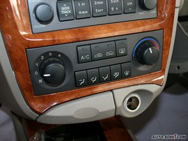 2009款现代索纳塔