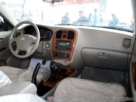 2009款现代索纳塔