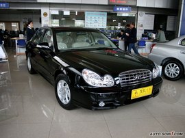 2009款现代索纳塔