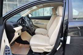 2014款丰田威驰1.5L手动智尚版
