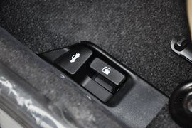 2014款丰田威驰1.5L手动智尚版