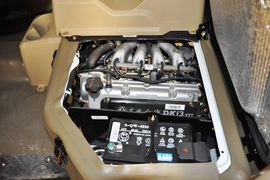 2012款东风小康C37