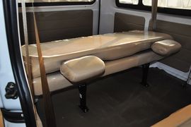 2012款东风小康C37