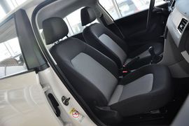 2013款斯柯达昕锐1.4L手动乐选型