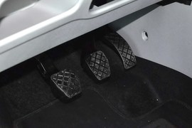 2013款斯柯达昕锐1.4L手动乐选型