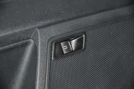 2013款斯柯达昕锐1.4L手动乐选型