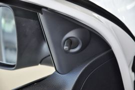 2013款斯柯达昕锐1.4L手动乐选型