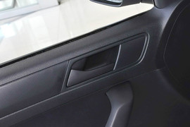 2013款斯柯达昕锐1.4L手动乐选型