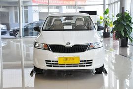 2013款斯柯达昕锐1.4L手动乐选型