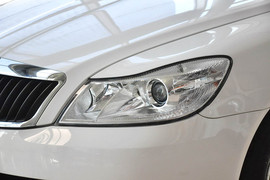 2014款斯柯达明锐1.4TSI