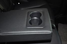 2013款标致3008