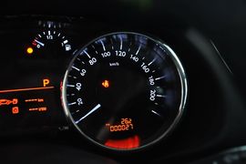 2013款标致3008
