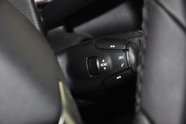 2013款标致3008